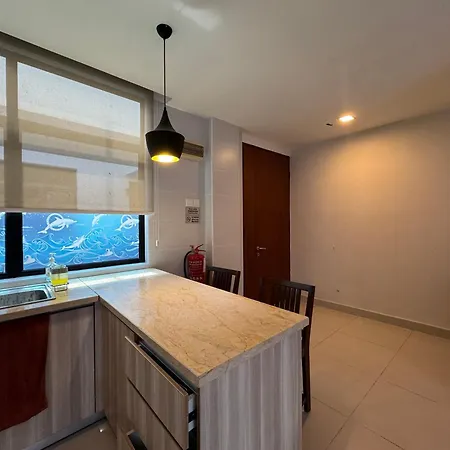 Studio At Samsuria Beach Resort Kampung Sungai Ular Exterior photo